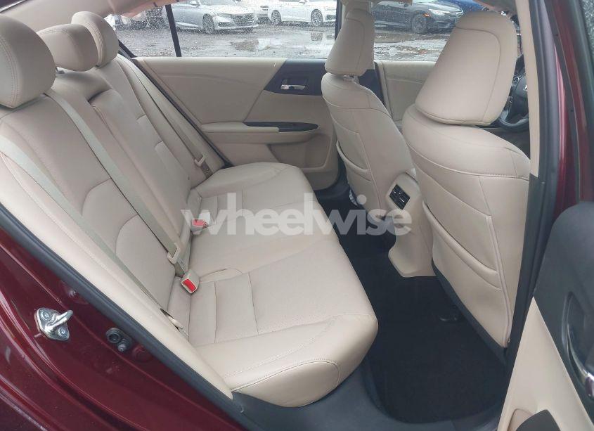 Photo 8 of 2015 Honda Accord EX-L (VIN 1HGCR2F87FA115288)