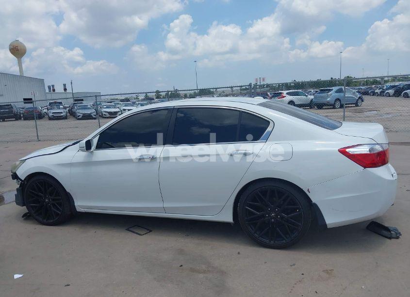 Photo 15 of 2015 Honda Accord EXL (VIN 1HGCR2F87FA214080)