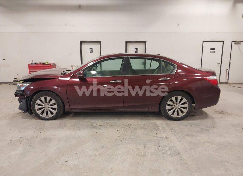 Photo 14 of 2015 Honda Accord EX-L (VIN 1HGCR2F87FA230926)
