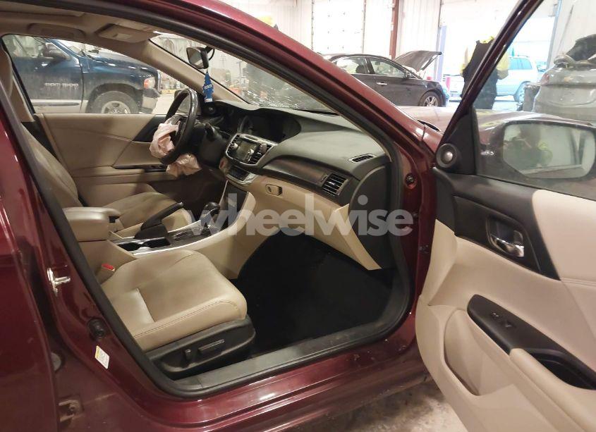 Photo 5 of 2015 Honda Accord EX-L (VIN 1HGCR2F87FA230926)