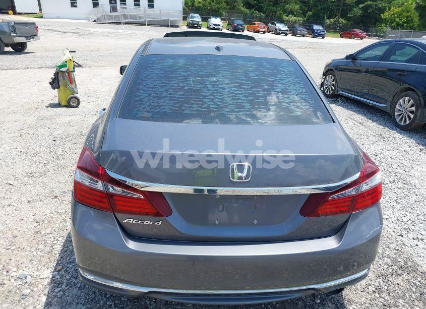 Photo 17 of 2016 Honda Accord EX-L (VIN 1HGCR2F87GA000935)