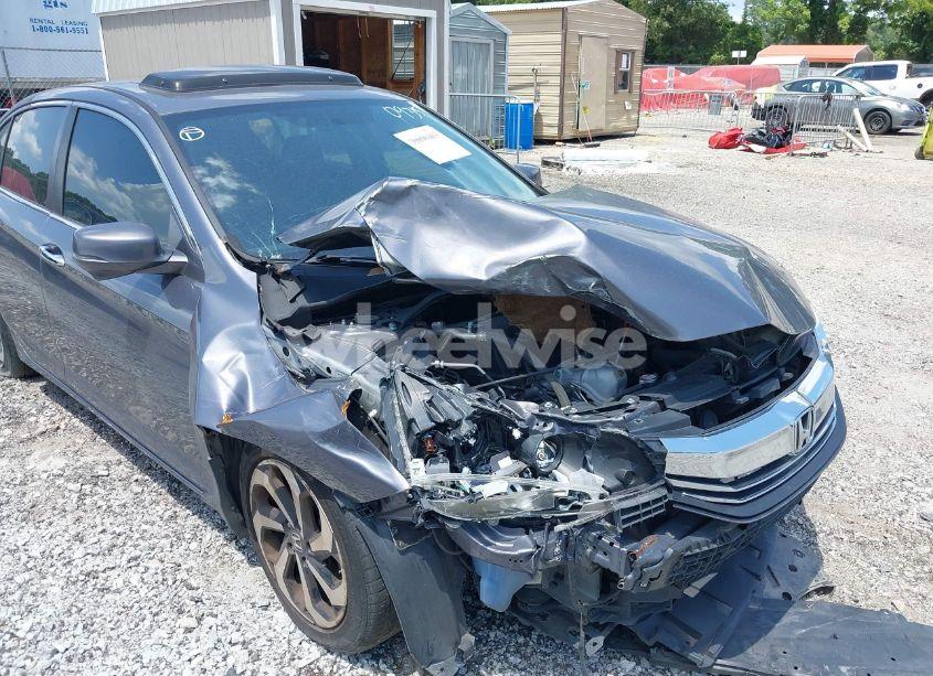 Photo 6 of 2016 Honda Accord EX-L (VIN 1HGCR2F87GA000935)