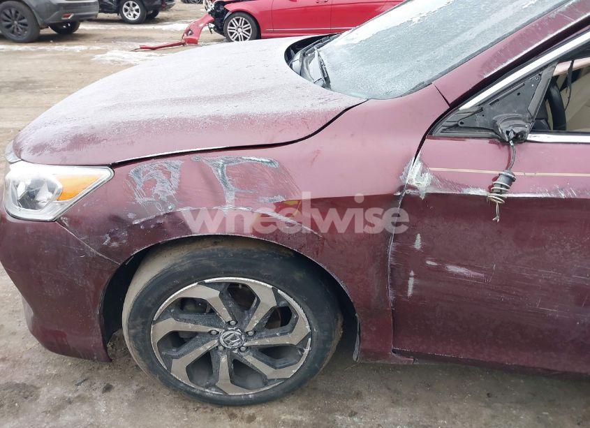 Photo 6 of 2016 Honda Accord EX-L (VIN 1HGCR2F87GA005732)