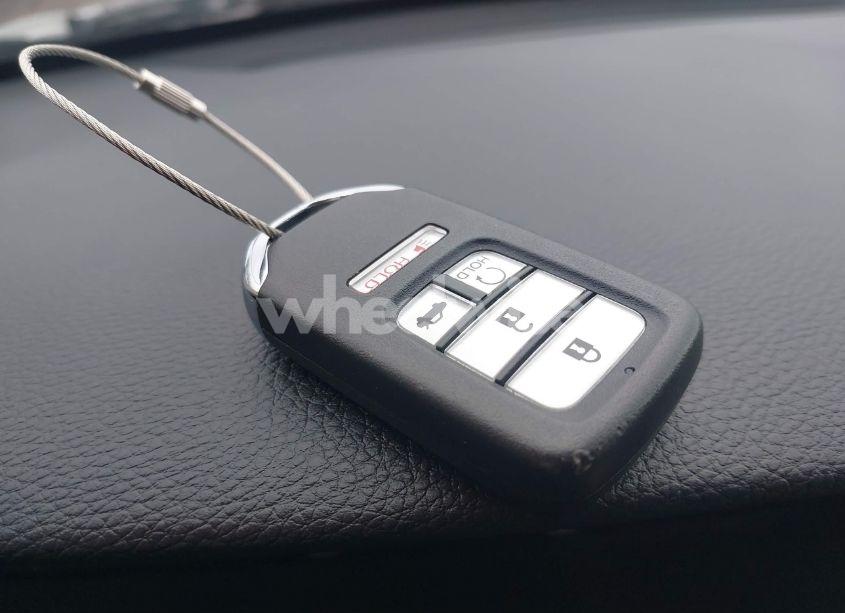 Photo 11 of 2016 Honda Accord EX-L (VIN 1HGCR2F87GA023728)