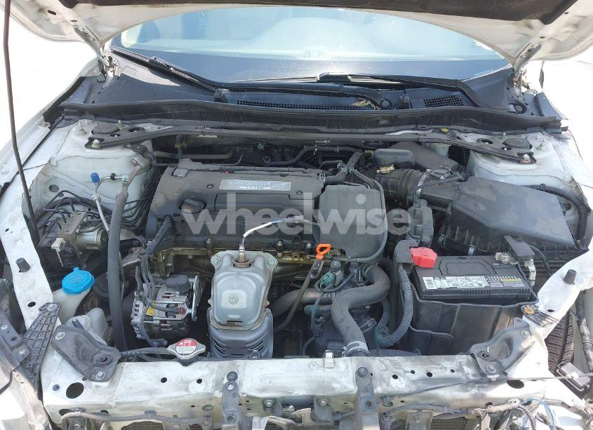 Photo 10 of 2016 Honda Accord EX-L (VIN 1HGCR2F87GA023759)