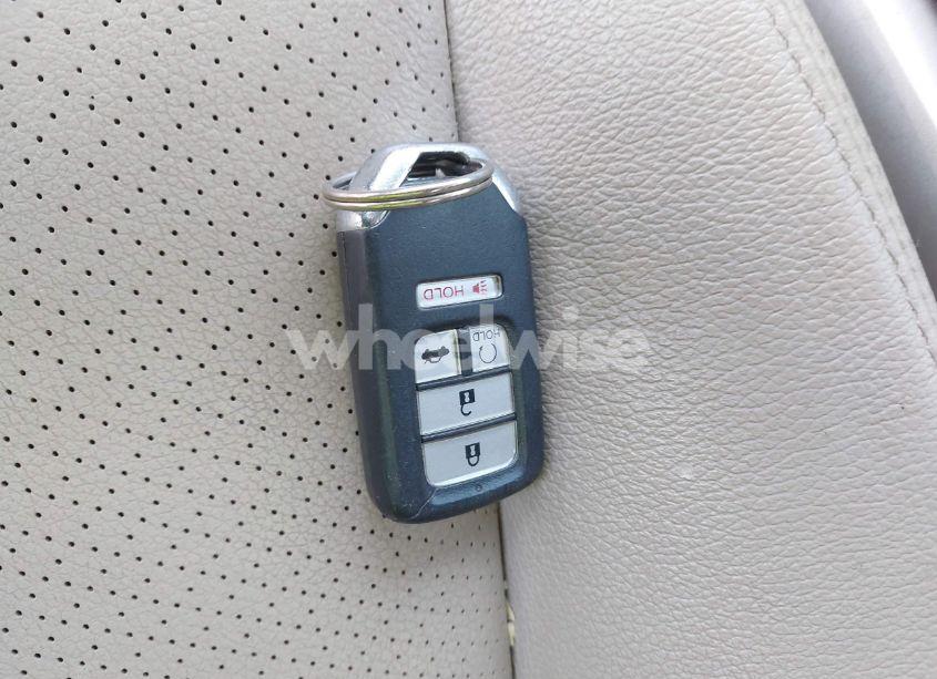 Photo 11 of 2016 Honda Accord EX-L (VIN 1HGCR2F87GA023759)