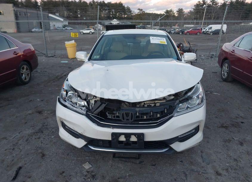 Photo 12 of 2016 Honda Accord EX-L (VIN 1HGCR2F87GA095836)