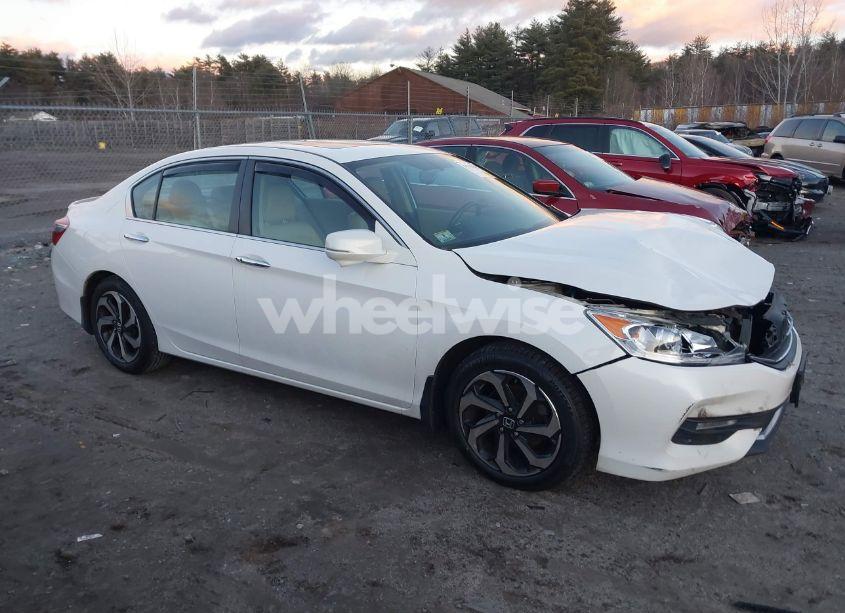 Photo 13 of 2016 Honda Accord EX-L (VIN 1HGCR2F87GA095836)