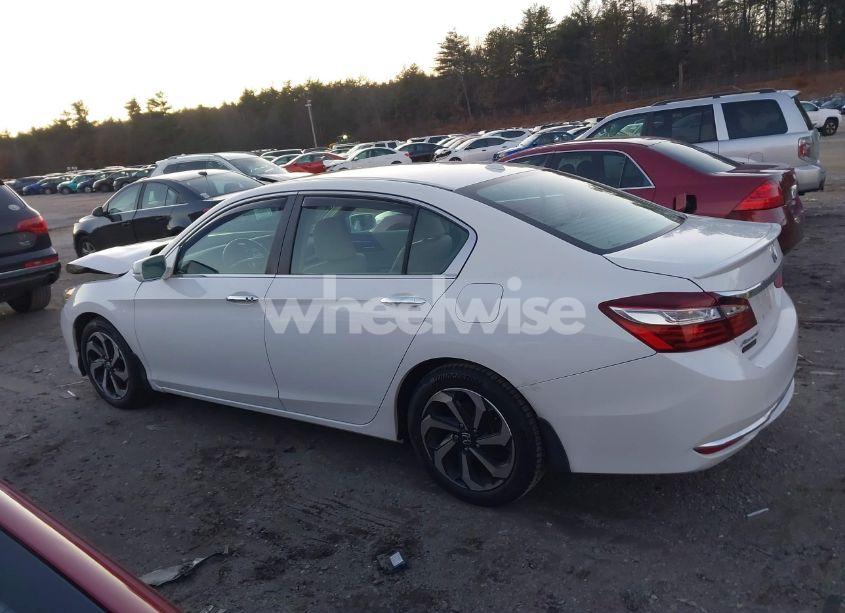 Photo 14 of 2016 Honda Accord EX-L (VIN 1HGCR2F87GA095836)