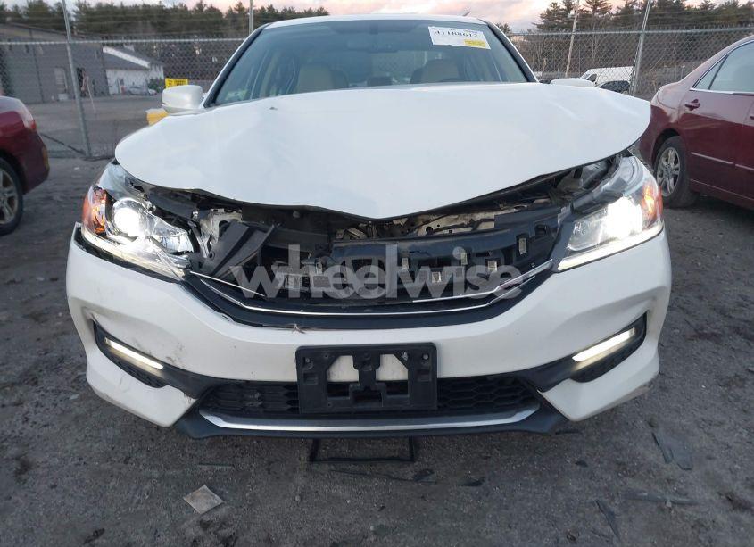 Photo 6 of 2016 Honda Accord EX-L (VIN 1HGCR2F87GA095836)