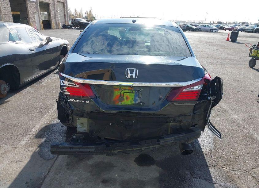 Photo 17 of 2016 Honda Accord EX-L (VIN 1HGCR2F87GA107466)