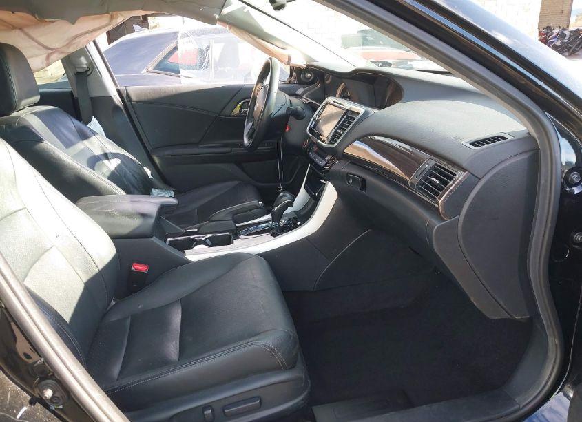 Photo 5 of 2016 Honda Accord EX-L (VIN 1HGCR2F87GA107466)