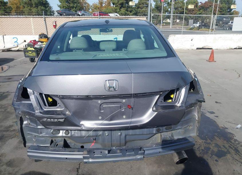 Photo 17 of 2016 Honda Accord EX-L (VIN 1HGCR2F87GA144372)