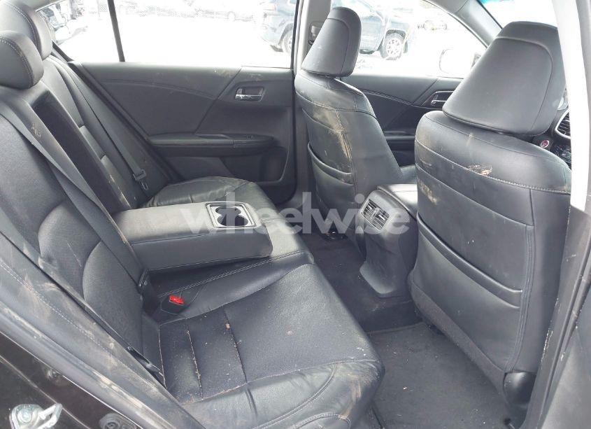 Photo 8 of 2016 Honda Accord EX-L (VIN 1HGCR2F87GA159163)