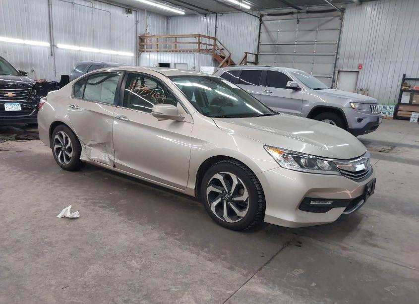2016 Honda Accord EX-L (VIN 1HGCR2F87GA229700) main photo