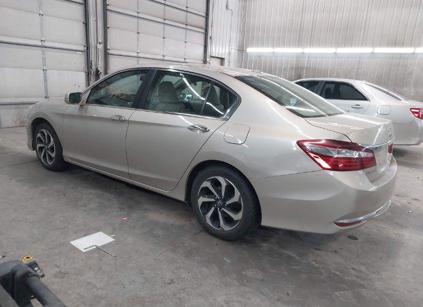 Photo 3 of 2016 Honda Accord EX-L (VIN 1HGCR2F87GA229700)