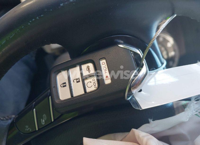 Photo 10 of 2016 Honda Accord EX-L (VIN 1HGCR2F87GA238686)