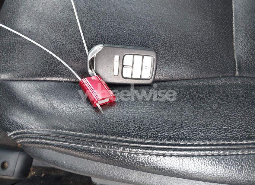 Photo 11 of 2017 Honda Accord EX-L (VIN 1HGCR2F87HA150416)