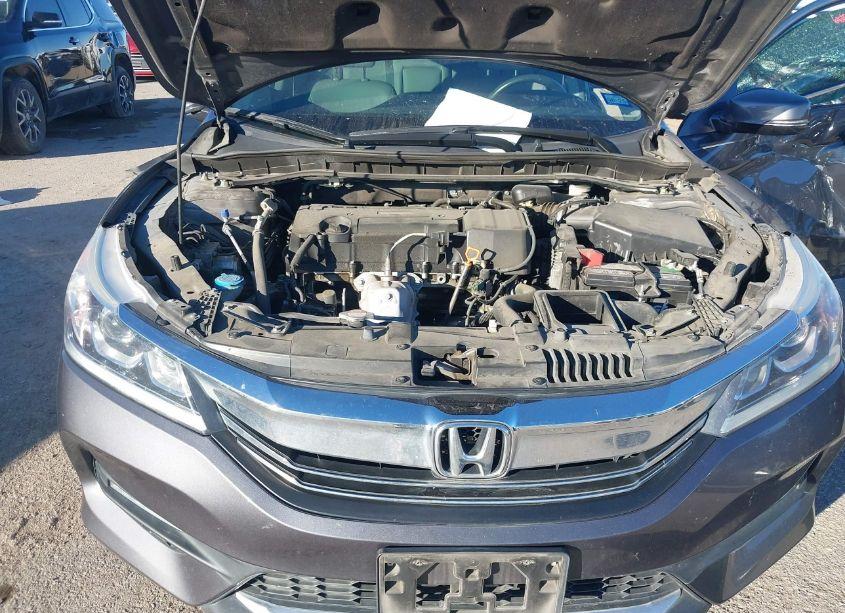 Photo 10 of 2017 Honda Accord EX-L (VIN 1HGCR2F87HA181875)