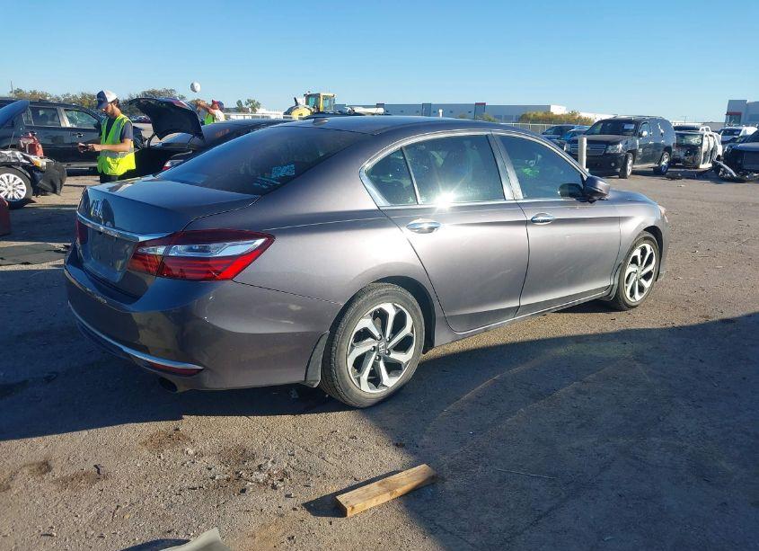 Photo 4 of 2017 Honda Accord EX-L (VIN 1HGCR2F87HA181875)