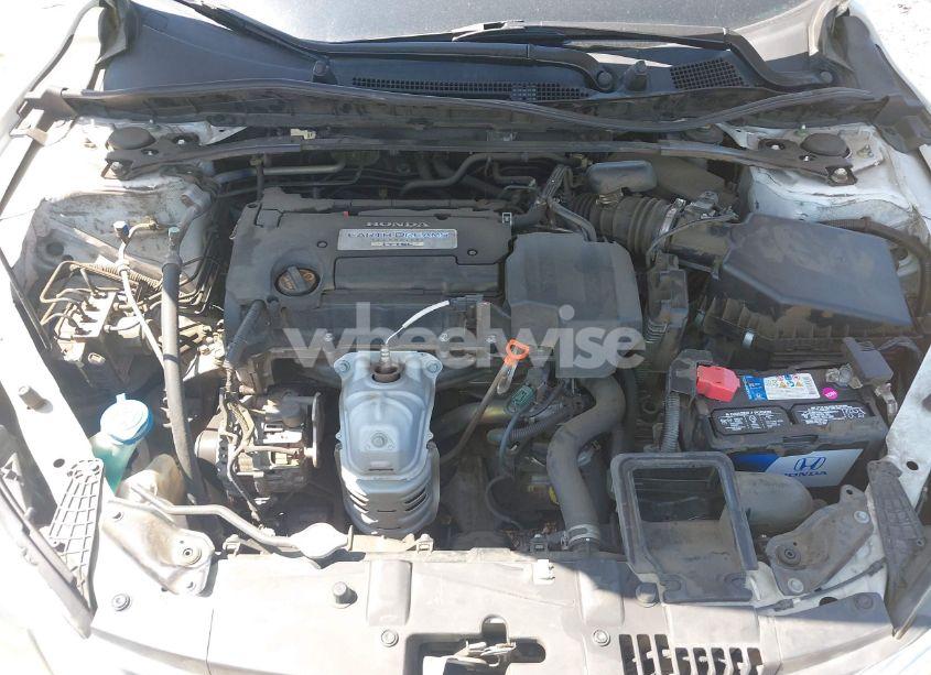 Photo 10 of 2013 Honda Accord EX-L (VIN 1HGCR2F88DA009767)