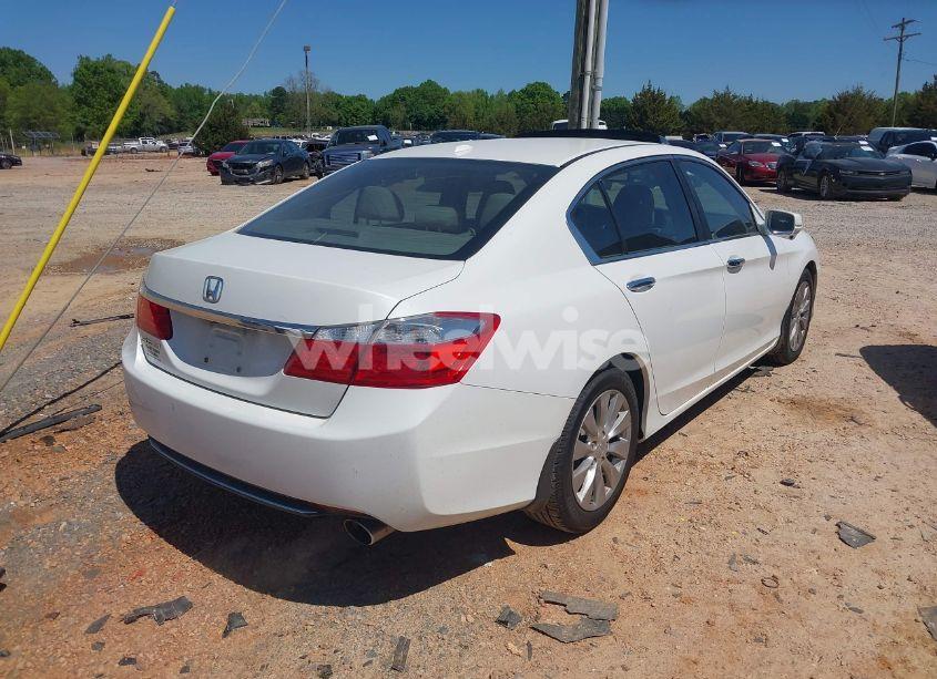 Photo 4 of 2013 Honda Accord EX-L (VIN 1HGCR2F88DA009767)