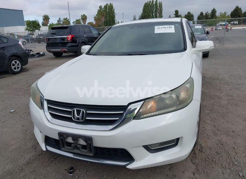 Photo 12 of 2013 Honda Accord EX-L (VIN 1HGCR2F88DA027816)