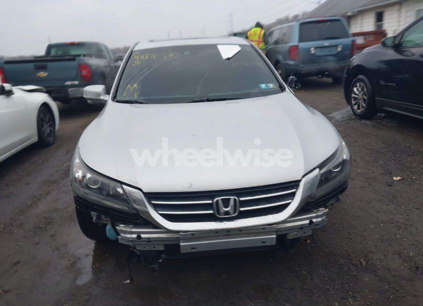 Photo 13 of 2013 Honda Accord EX-L (VIN 1HGCR2F88DA074182)