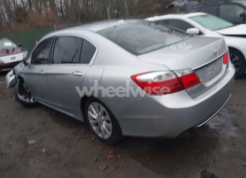 Photo 3 of 2013 Honda Accord EX-L (VIN 1HGCR2F88DA074182)