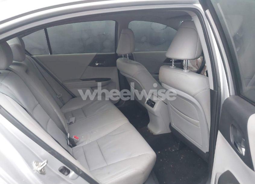 Photo 8 of 2013 Honda Accord EX-L (VIN 1HGCR2F88DA074182)