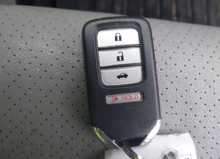 Photo 11 of 2013 Honda Accord EX-L (VIN 1HGCR2F88DA106712)