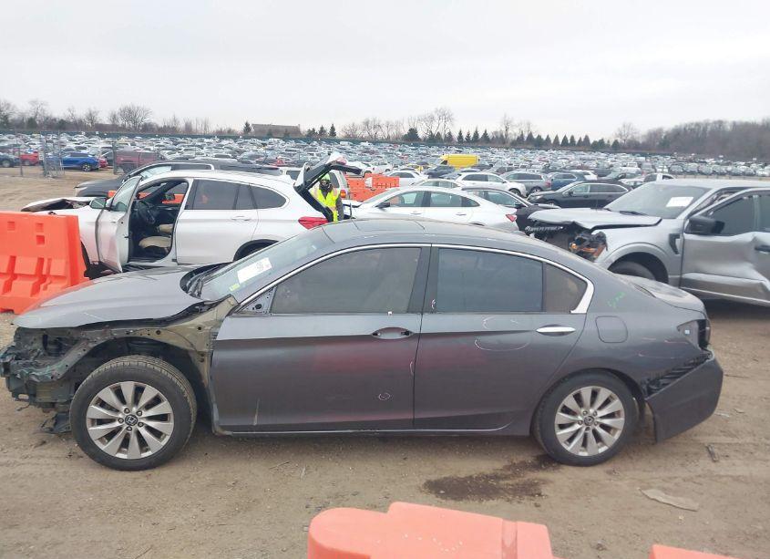 Photo 15 of 2013 Honda Accord EX-L (VIN 1HGCR2F88DA106712)
