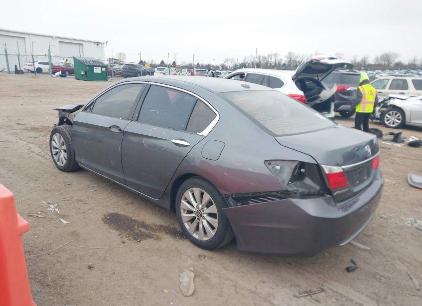 Photo 3 of 2013 Honda Accord EX-L (VIN 1HGCR2F88DA106712)
