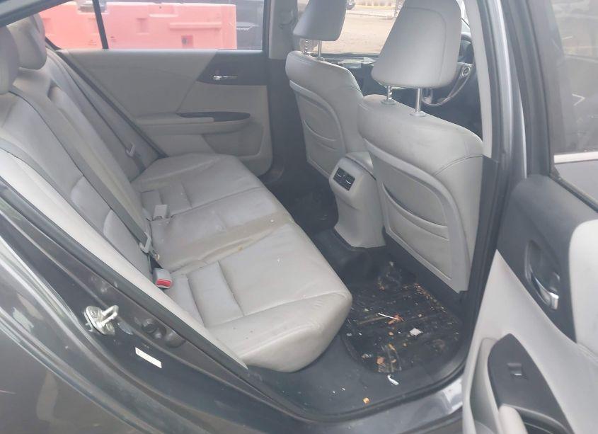 Photo 8 of 2013 Honda Accord EX-L (VIN 1HGCR2F88DA106712)