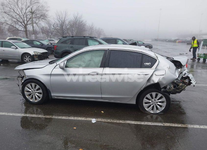 Photo 14 of 2013 Honda Accord EX-L (VIN 1HGCR2F88DA120481)
