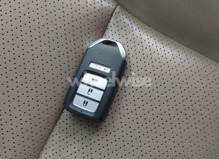 Photo 11 of 2013 Honda Accord EX-L (VIN 1HGCR2F88DA123736)