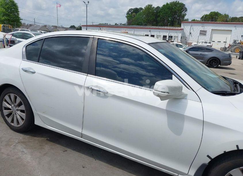 Photo 13 of 2013 Honda Accord EX-L (VIN 1HGCR2F88DA123736)