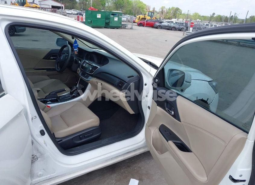 Photo 5 of 2013 Honda Accord EX-L (VIN 1HGCR2F88DA123736)