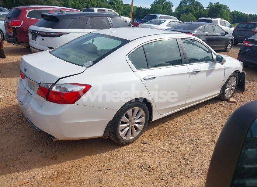 Photo 4 of 2013 Honda Accord EX-L (VIN 1HGCR2F88DA125809)