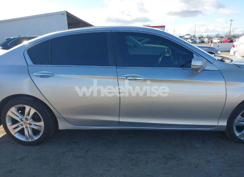 Photo 13 of 2013 Honda Accord EX-L (VIN 1HGCR2F88DA145770)