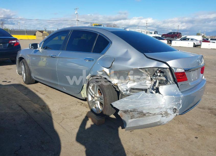 Photo 3 of 2013 Honda Accord EX-L (VIN 1HGCR2F88DA145770)