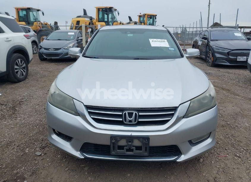 Photo 12 of 2013 Honda Accord EX-L (VIN 1HGCR2F88DA147132)