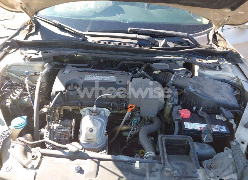 Photo 10 of 2013 Honda Accord EX-L (VIN 1HGCR2F88DA237932)