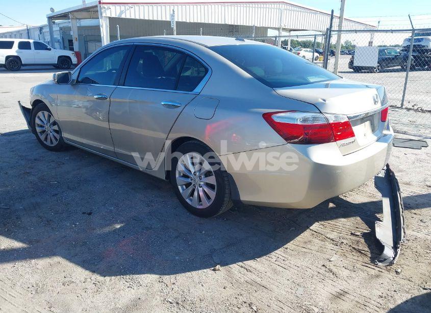 Photo 3 of 2013 Honda Accord EX-L (VIN 1HGCR2F88DA237932)