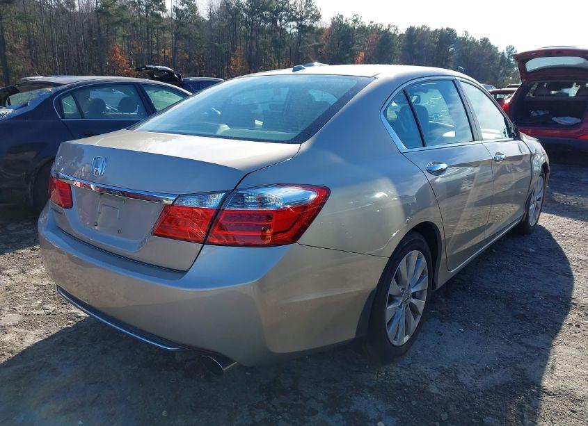 Photo 4 of 2014 Honda Accord EX-L (VIN 1HGCR2F88EA051471)