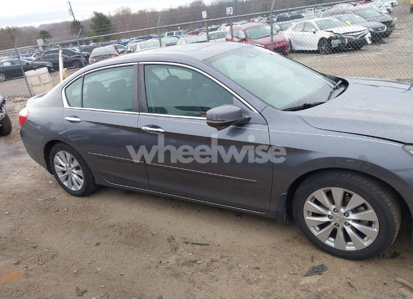 Photo 14 of 2014 Honda Accord EX-L (VIN 1HGCR2F88EA111023)