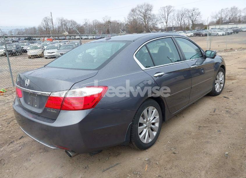 Photo 4 of 2014 Honda Accord EX-L (VIN 1HGCR2F88EA111023)