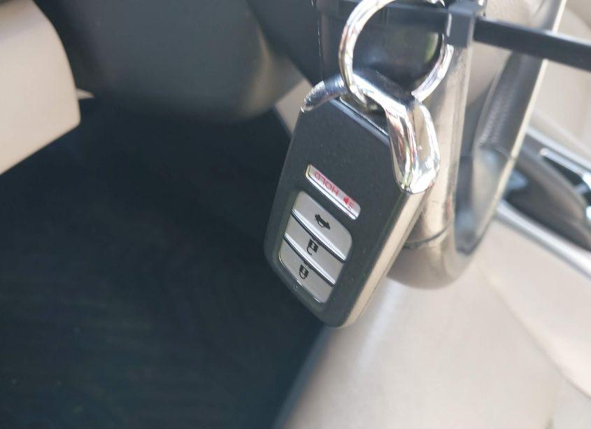 Photo 11 of 2014 Honda Accord EX-L (VIN 1HGCR2F88EA112222)