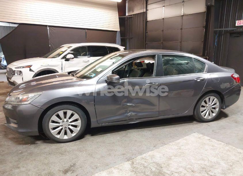 Photo 14 of 2014 Honda Accord EX-L (VIN 1HGCR2F88EA136116)