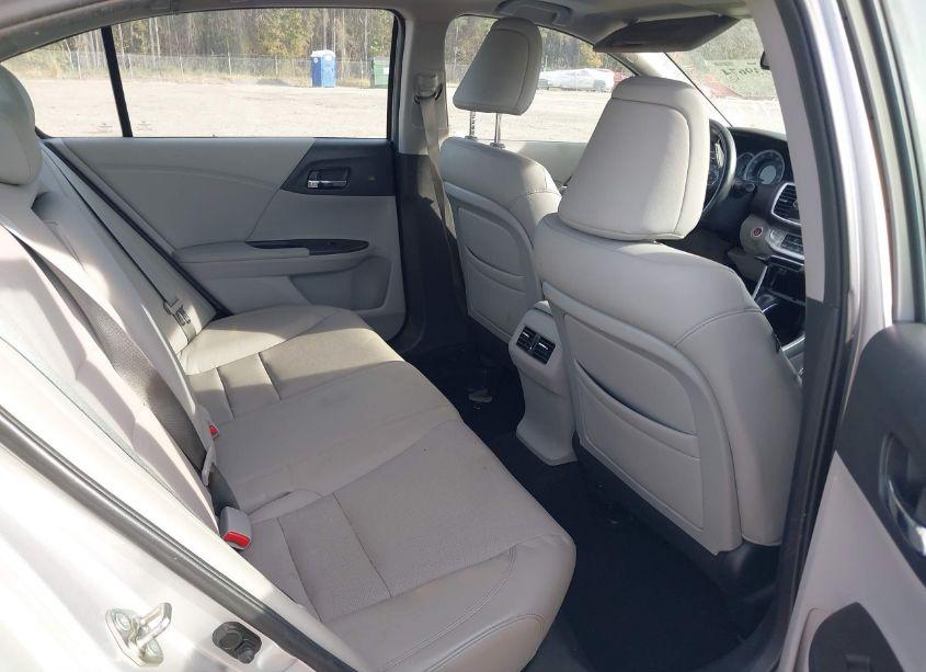 Photo 8 of 2014 Honda Accord EX-L (VIN 1HGCR2F88EA196929)